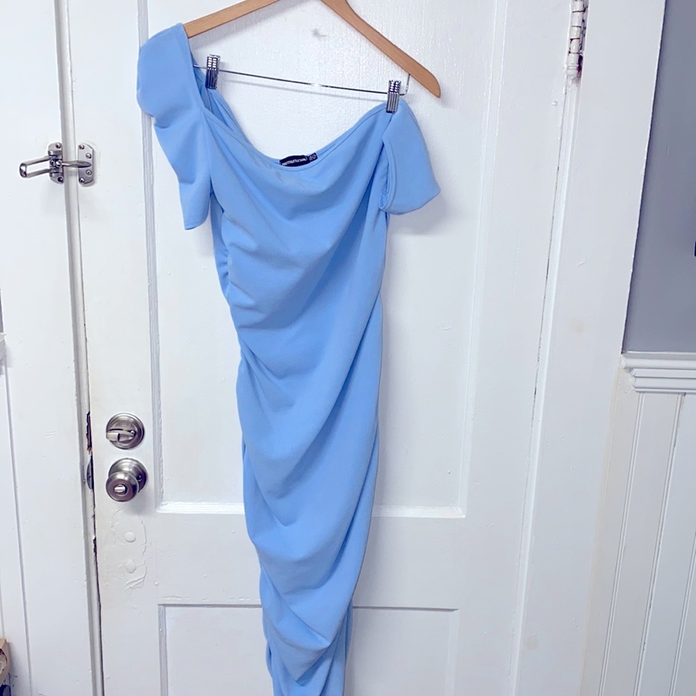 Gorgeous blue bodycon dress